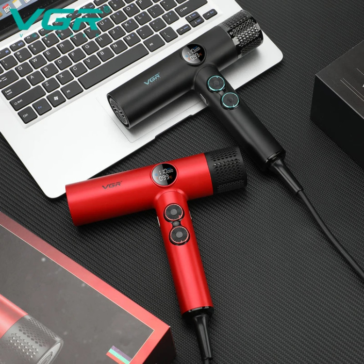 سشوار برسدار چرخشی 1900 وات وی جی ار مدل v-401